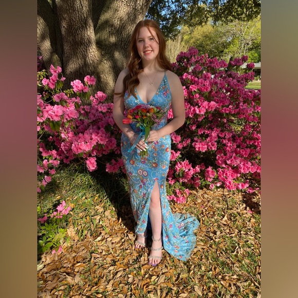 Prom dress